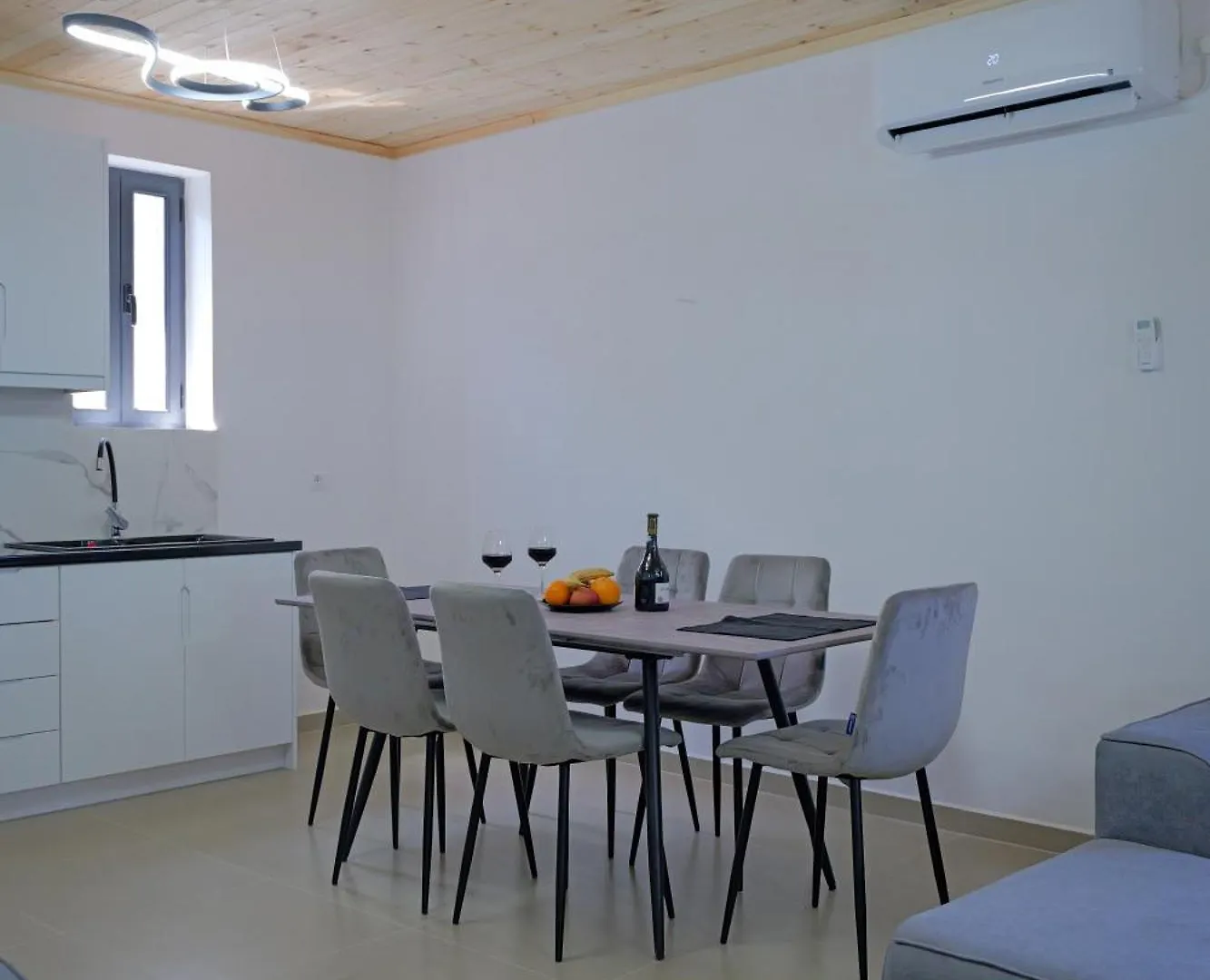 Lago Calmo Villa Ksamil Apartment