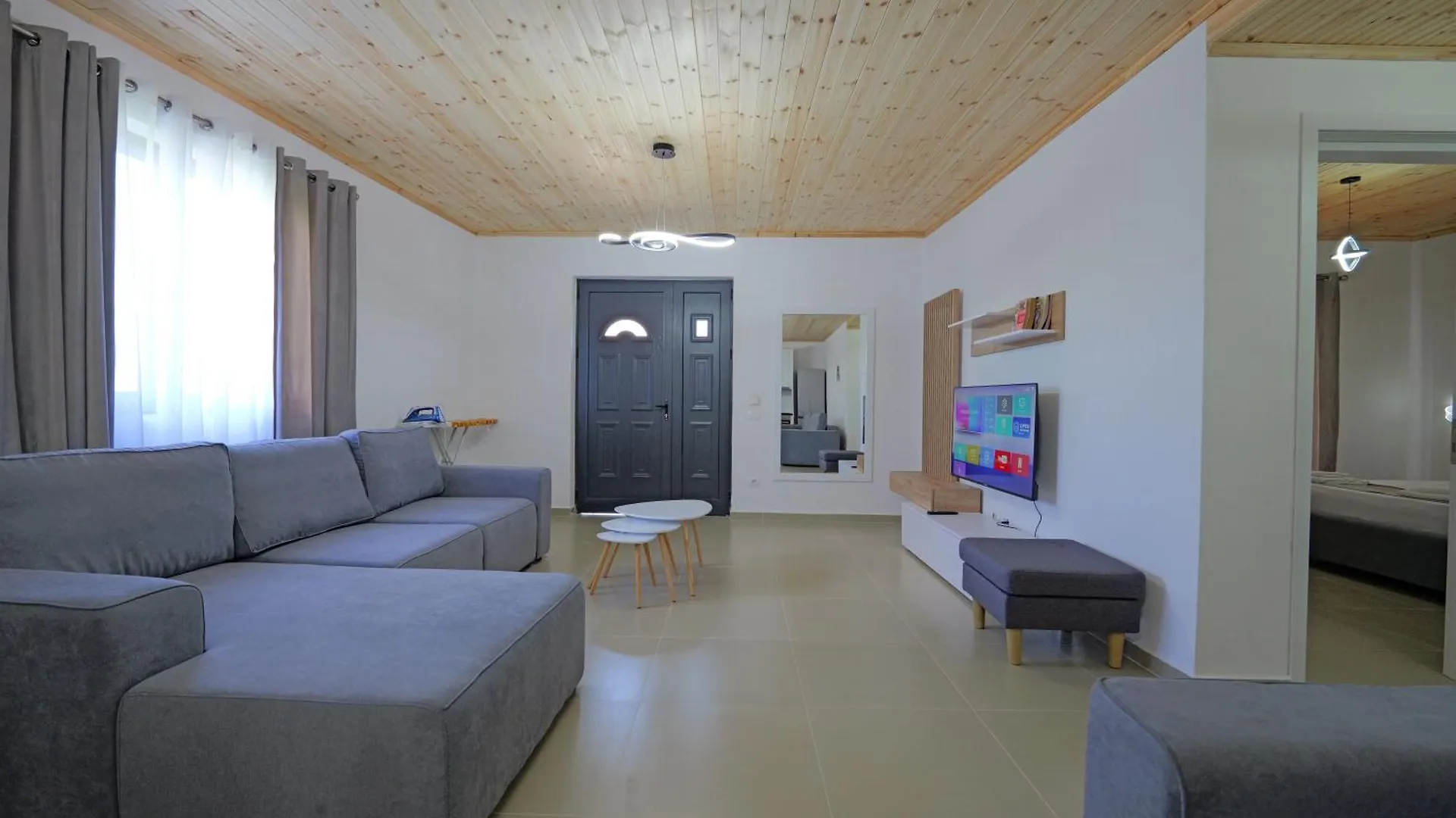 Lago Calmo Villa Ksamil 0*,