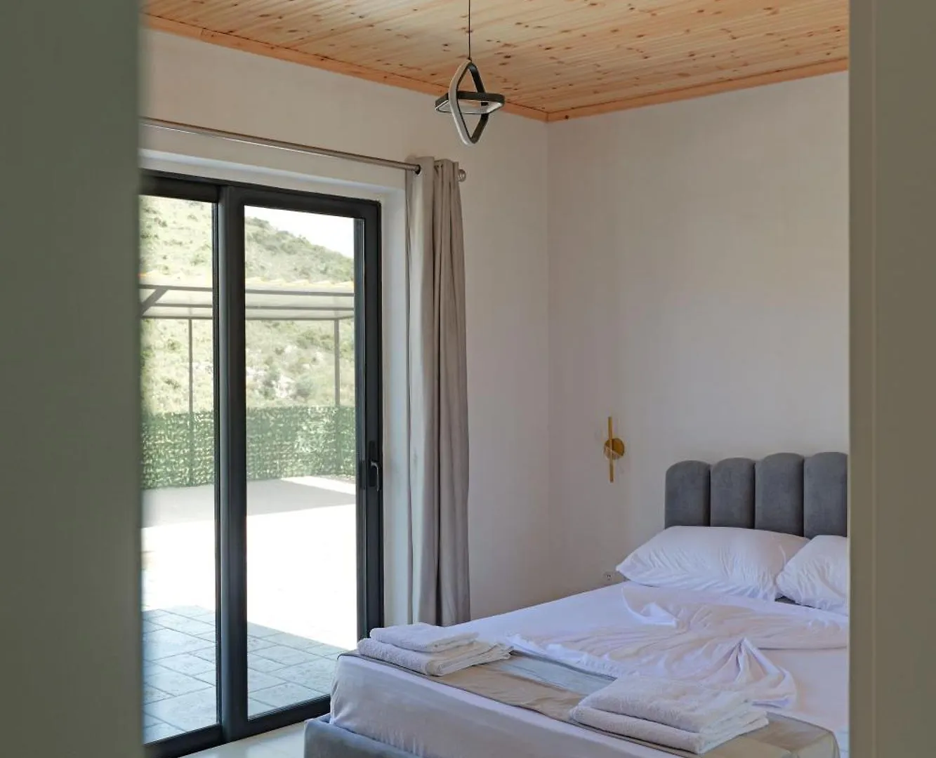 Lägenhet Lago Calmo Villa Ksamil